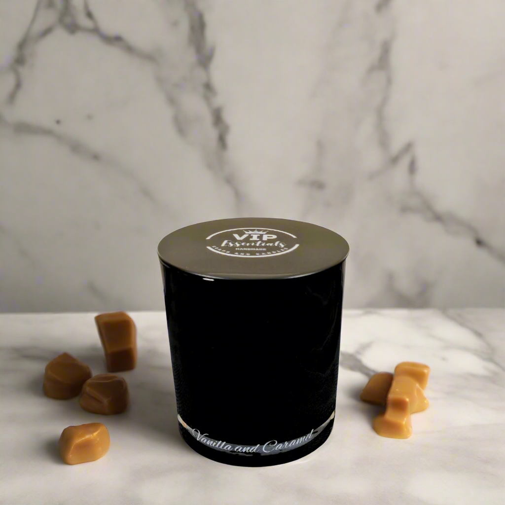 Vanilla and Caramel Candle with Lid